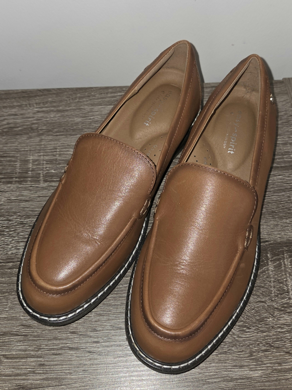 Easy Spirit Jaylin Slip On Loafers Womens Brown SE JAYLIN Size 8M SEE PICTURES.
